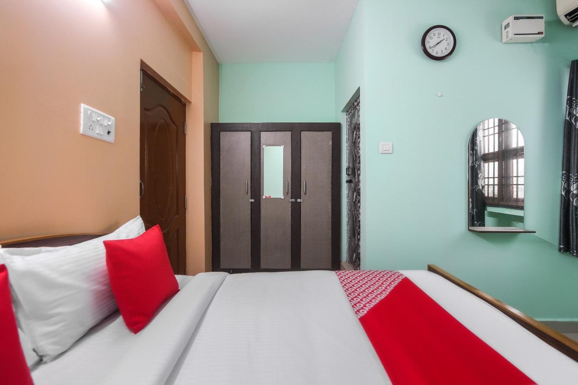 Oyo Modern Guest House Chennai Exteriör bild
