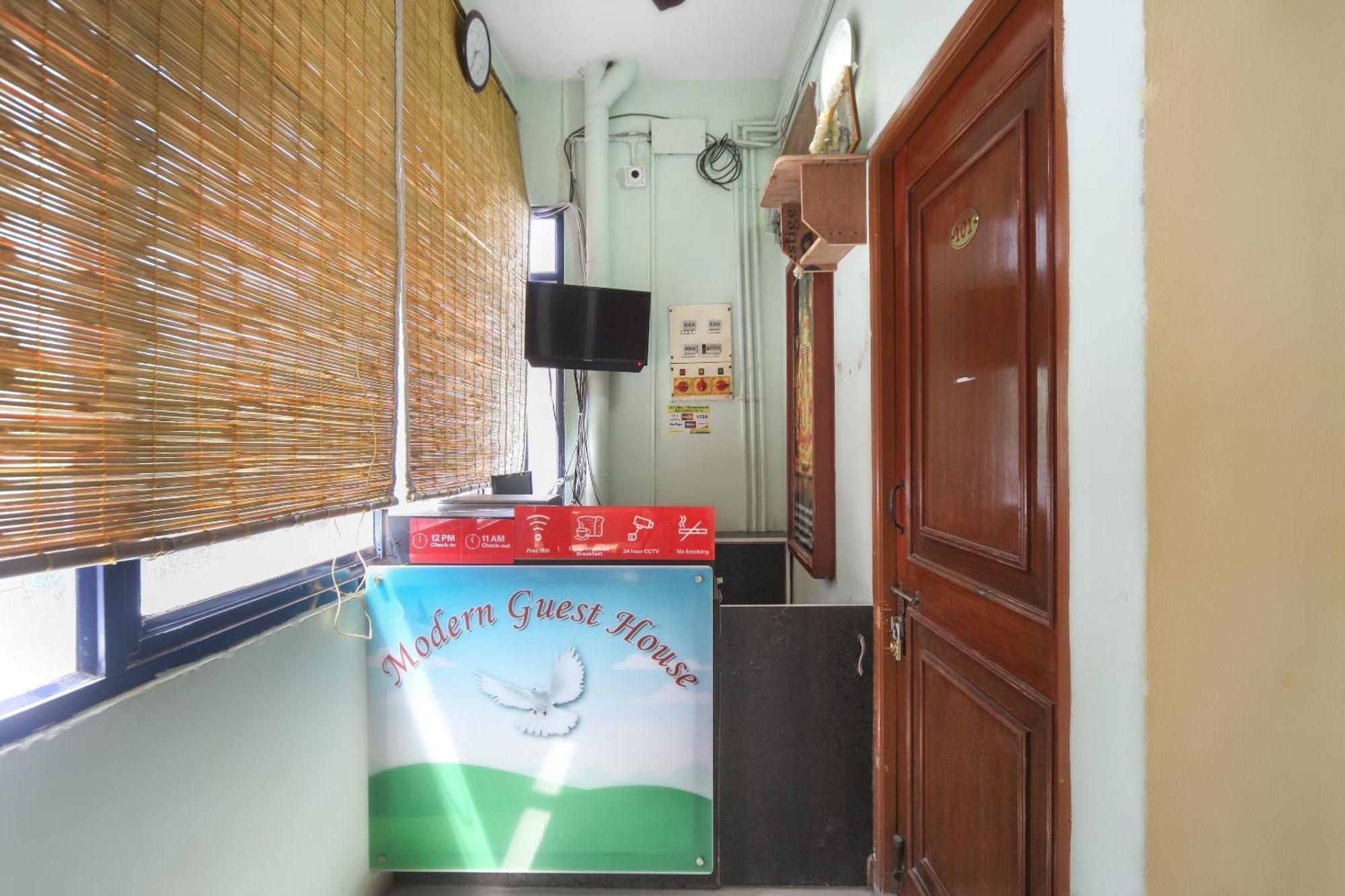 Oyo Modern Guest House Chennai Exteriör bild