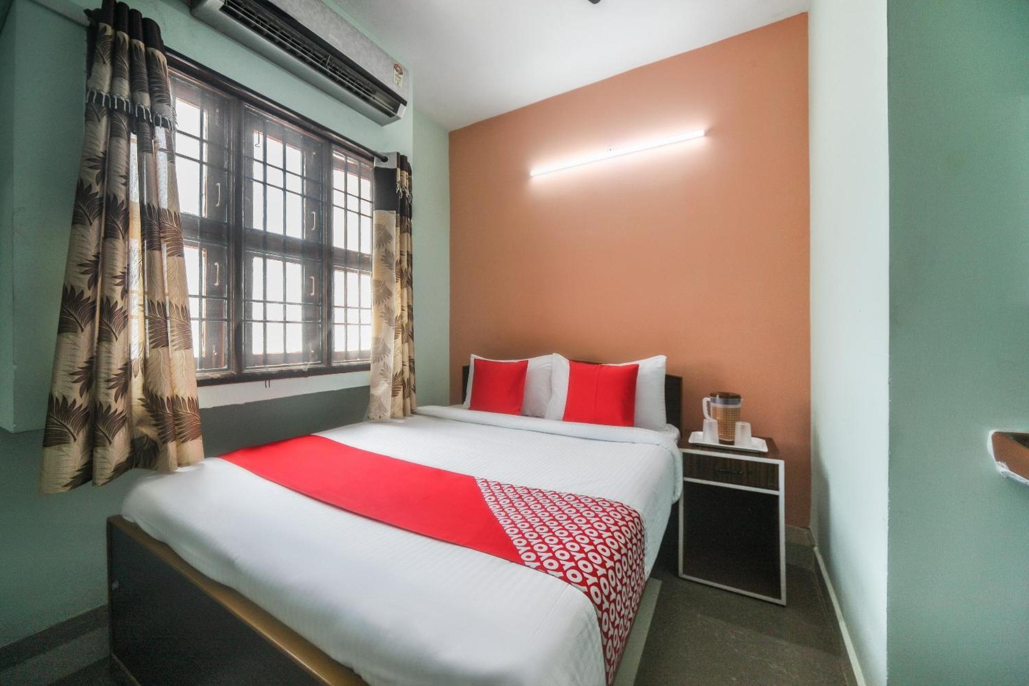 Oyo Modern Guest House Chennai Exteriör bild